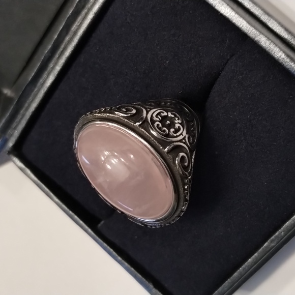 6.00 Carat Total Weight Rose Quartz Ring 316L Stainless Steel. Size 8 - Picture 3 of 5